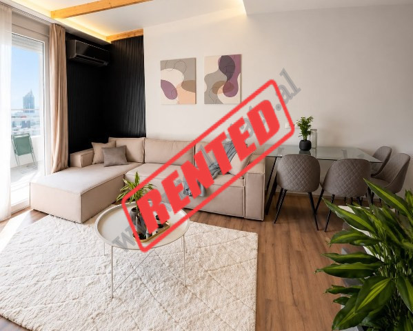 Apartament 1+1 me qira ne rrugen Tom Plezha ne zonen e Astirit ne Tirane.
Pozicionohet ne katin 7 (
